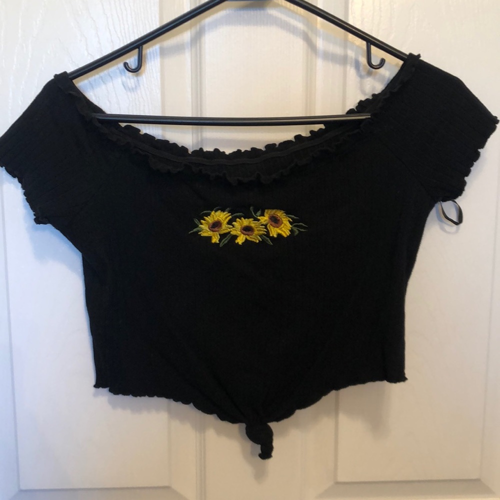 SHEIN Sunflower Crop top